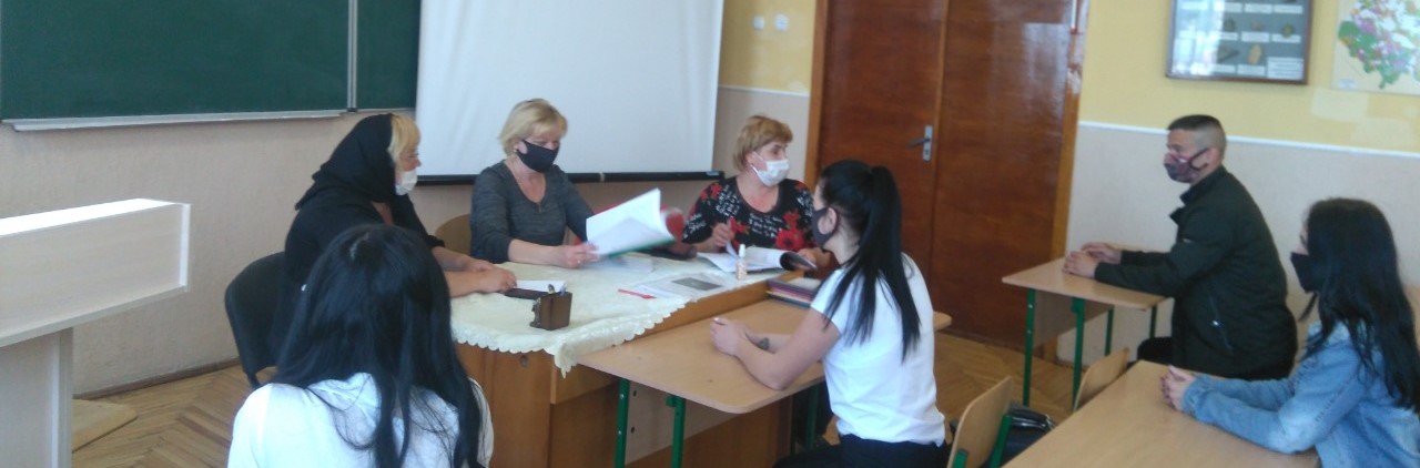 Проходження   виробничої переддипломної  практики студентами випускних груп агрономічного відділення завершилося захистом звітів